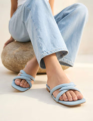 Meesh luna flats