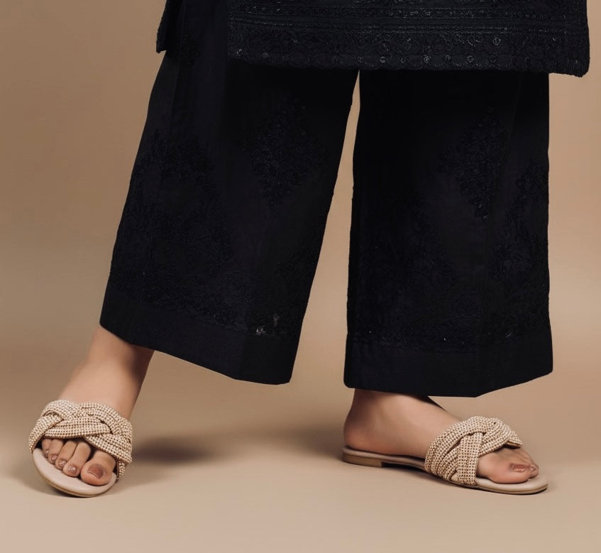 Meesh knot flats